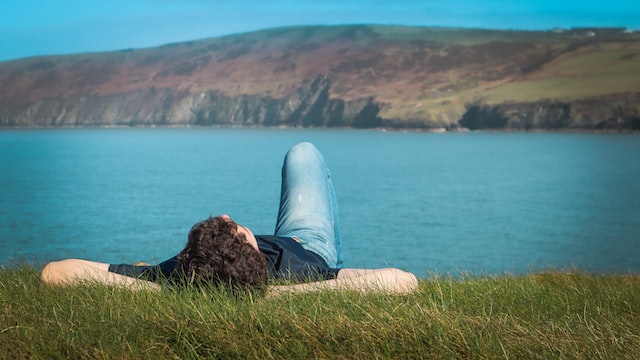 jonathan-mabey-7Xdw2sPK5rQ-unsplash Daydreaming is actually good for you