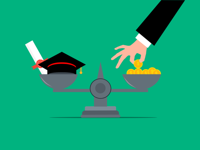 scholarship-7249326_960_720 Earning scholarships